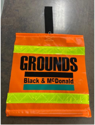 GROUNDING FLAG W BLACK AND MAC LOGO